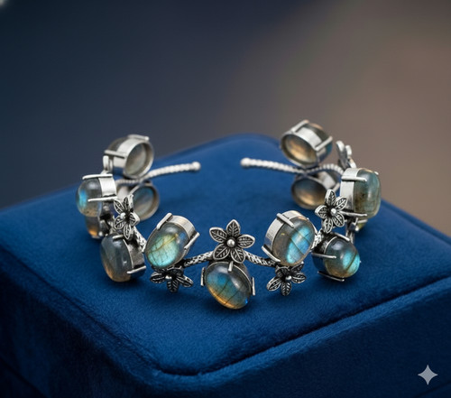 925 sterling silver - 925,